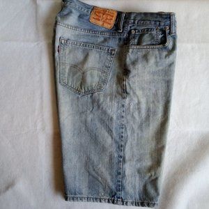 Men’s Levi’s Denim Shorts Relaxed Fit Size 36